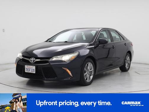 Black 2016 Toyota Camry SE