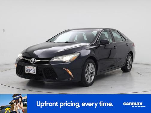 Black 2016 Toyota Camry SE