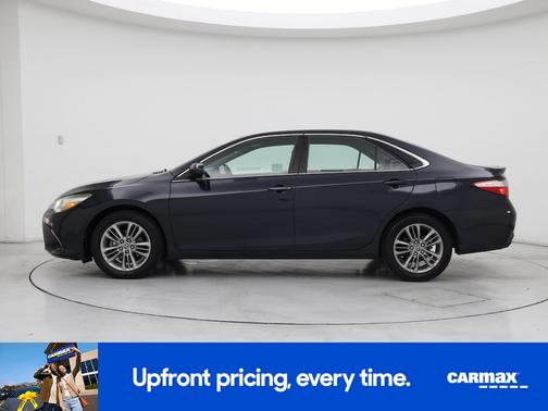 Black 2016 Toyota Camry SE