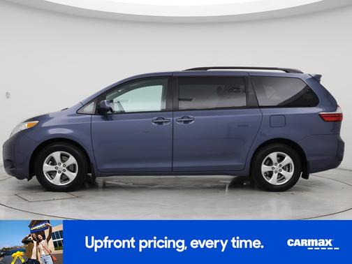 2017 Toyota Sienna LE