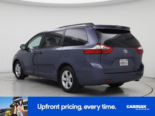 2017 Toyota Sienna LE