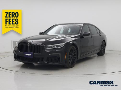Black 2022 BMW 740 I