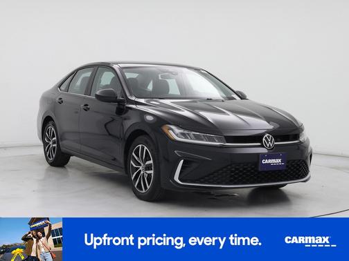 Black 2025 Volkswagen Jetta SE
