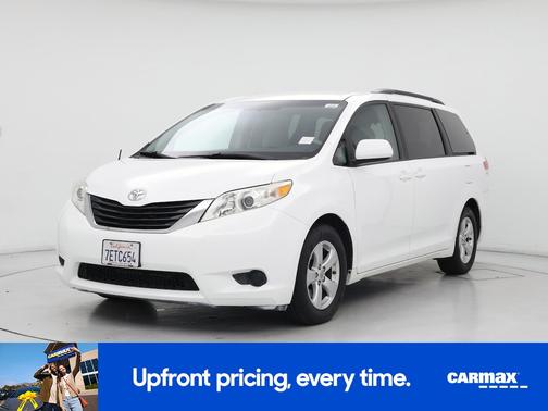 2014 Toyota Sienna LE
