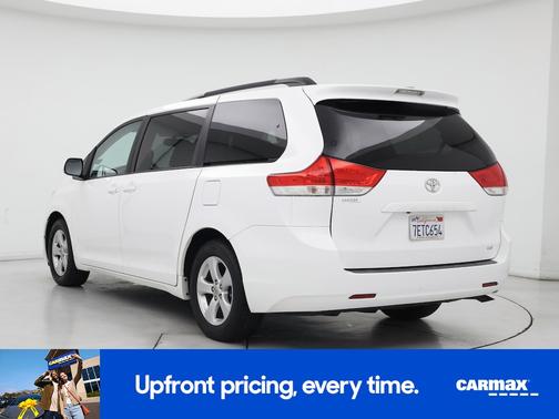 2014 Toyota Sienna LE