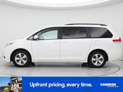 2014 Toyota Sienna LE