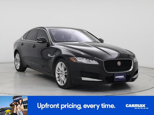 2017 Jaguar XF Prestige