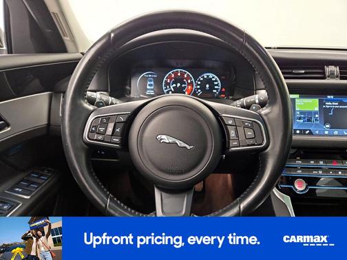 2017 Jaguar XF Prestige