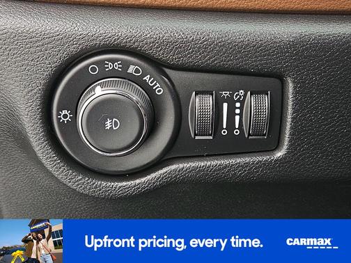 Black 2021 Chrysler Pacifica Hybrid Limited