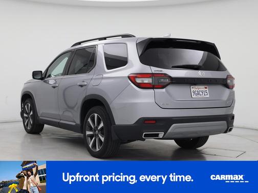 2023 Honda Pilot Touring