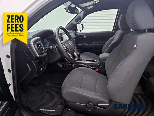 White 2017 Toyota Tacoma TRD Sport