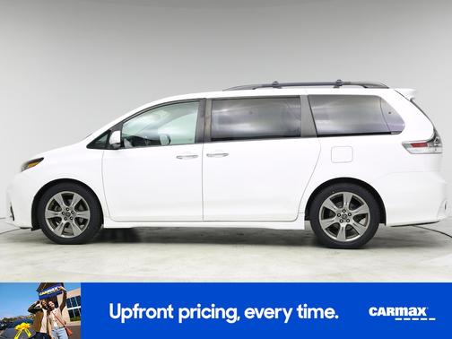 2019 Toyota Sienna SE