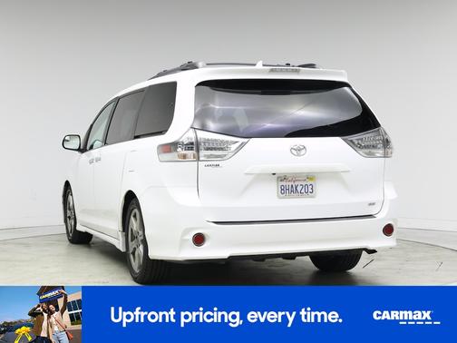 2019 Toyota Sienna SE