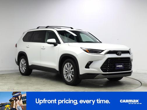 White 2024 Toyota Grand Highlander Platinum