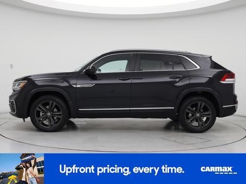 Black 2022 Volkswagen Atlas Cross Sport SEL R-Line