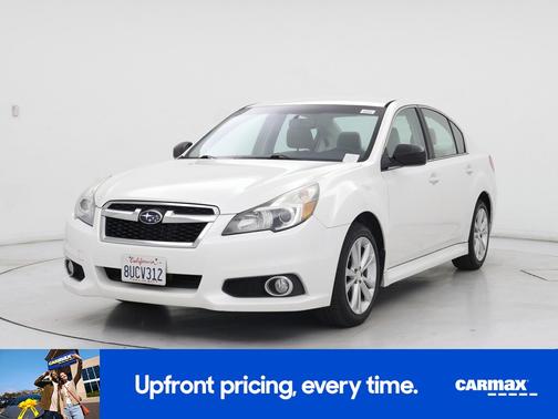 White 2014 Subaru Legacy 2.5I
