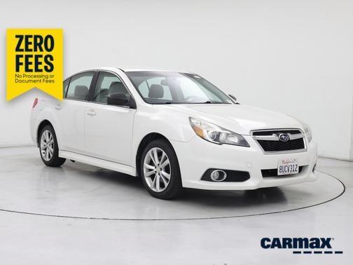 White 2014 Subaru Legacy 2.5I