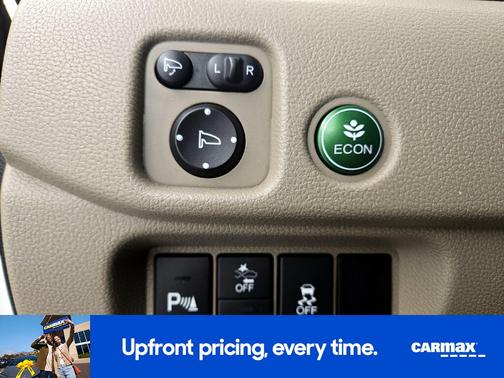 White 2019 Honda Pilot Elite