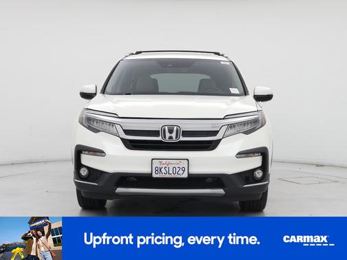 White 2019 Honda Pilot Elite