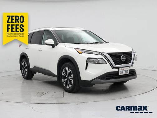 White 2023 Nissan Rogue SV
