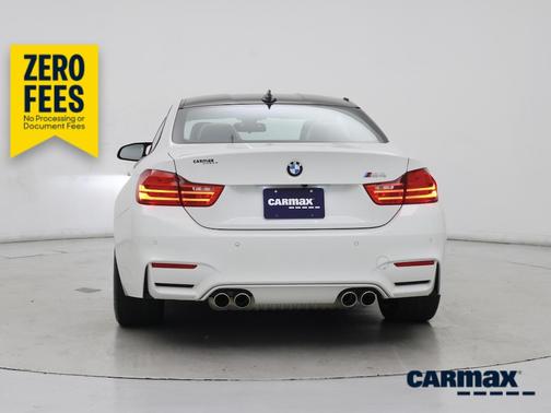White 2016 BMW M4