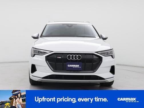 2022 Audi e-tron Premium