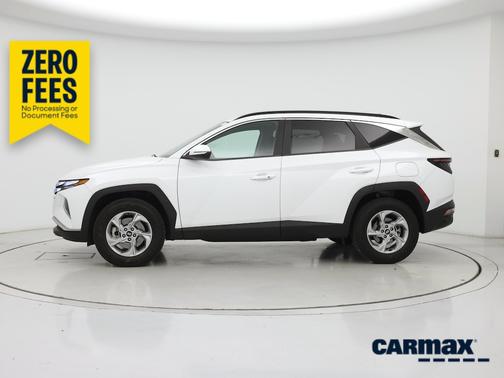White 2022 Hyundai TUCSON SEL