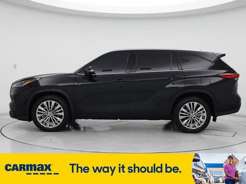 2022 Toyota Highlander Platinum