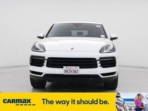 2020 Porsche Cayenne Base (Tiptronic)