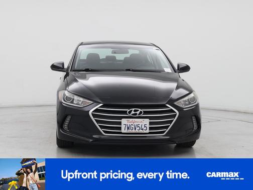 Black 2017 Hyundai ELANTRA SE