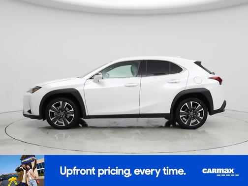 White 2024 Lexus UX 250h