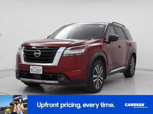 2022 Nissan Pathfinder Platinum