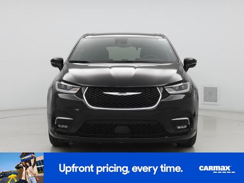 Black 2025 Chrysler Pacifica Select