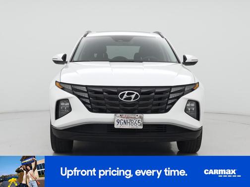 White 2023 Hyundai TUCSON SEL