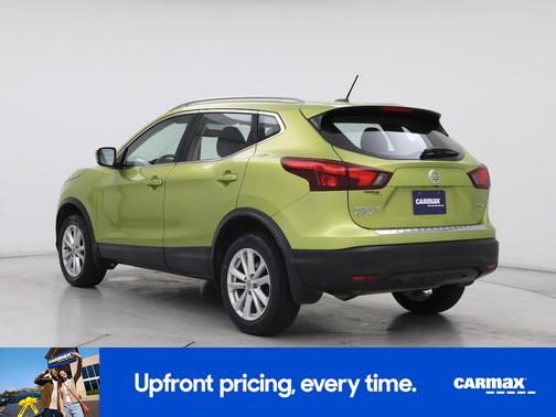 Green 2017 Nissan Rogue Sport SV