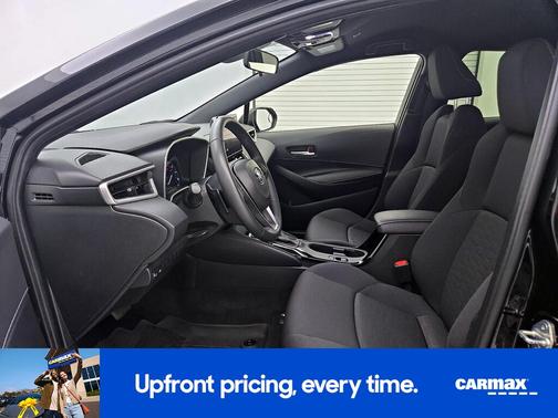 Black 2025 Toyota Corolla Hatchback SE