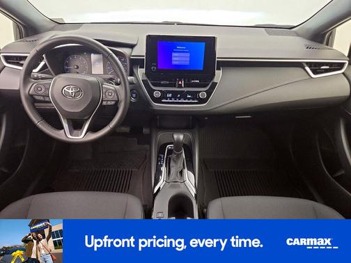 Black 2025 Toyota Corolla Hatchback SE