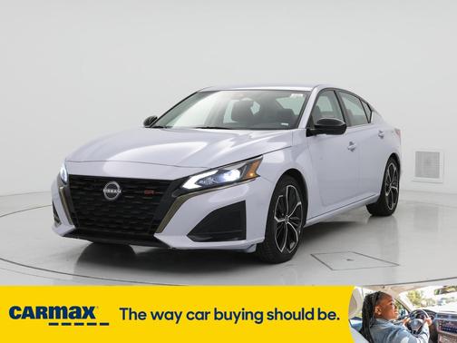 2023 Nissan Altima SR
