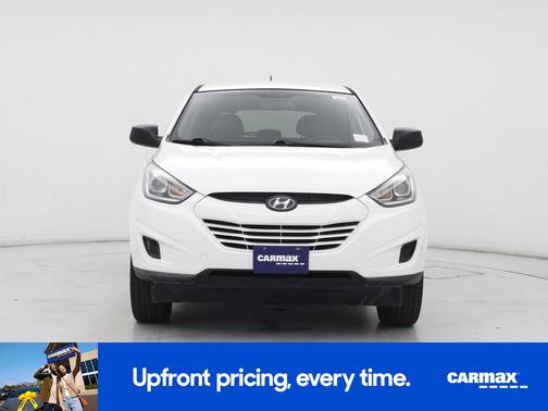 White 2015 Hyundai TUCSON GLS