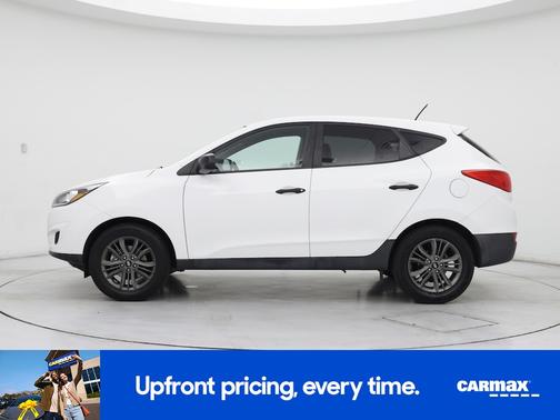White 2015 Hyundai TUCSON GLS
