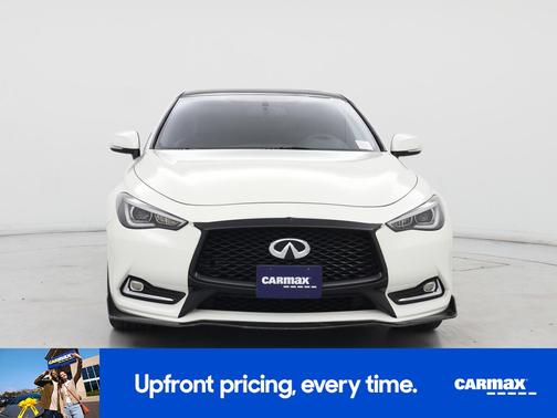 White 2018 INFINITI Q60 Luxe