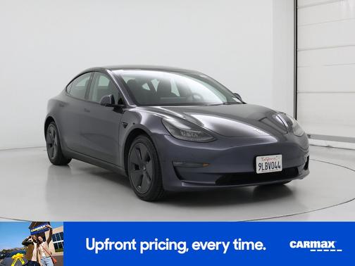 Gray 2023 Tesla Model 3 Long Range