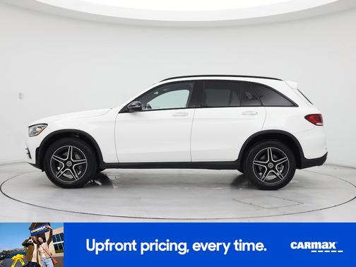 White 2021 Mercedes-Benz GLC 300