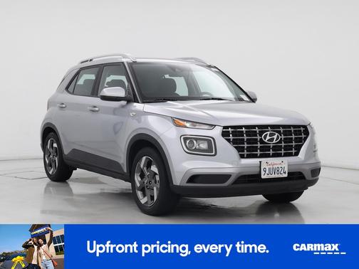 2022 Hyundai VENUE SEL