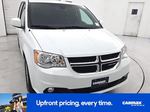 White 2020 Dodge Grand Caravan SXT