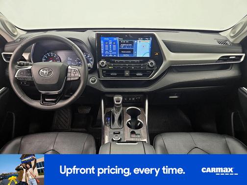 Blue 2021 Toyota Highlander Platinum