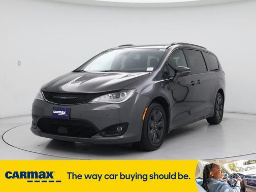 2020 Chrysler Pacifica Hybrid Red S