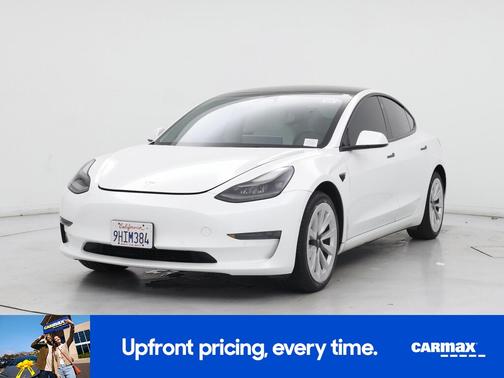 White 2022 Tesla Model 3