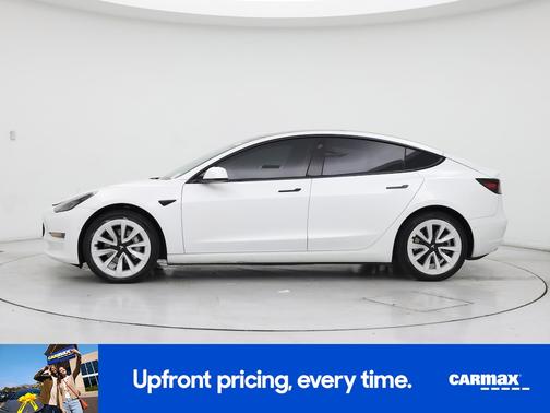 White 2022 Tesla Model 3