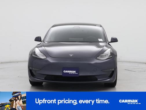 Gray 2022 Tesla Model 3